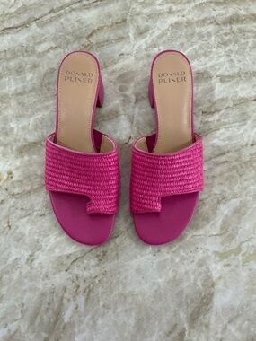 DONALD PLINER SANDALS